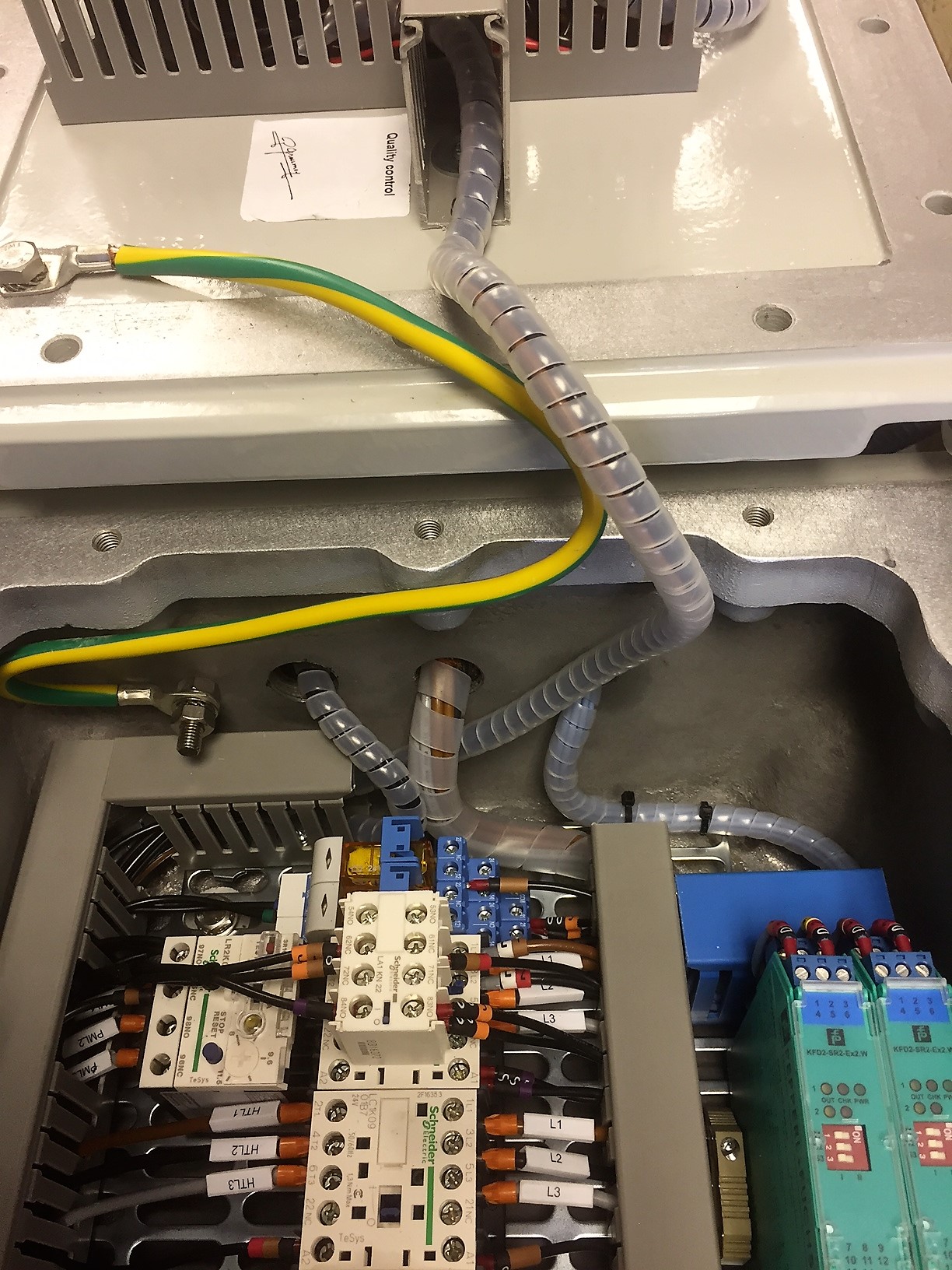 Hazardous Area Enclosures EExd & EExe J.B. Systems LTD